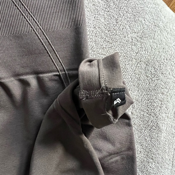 Oner Active Effortless Seamless Deep Taupe Brown Leggings Large - Picture 5 of 8